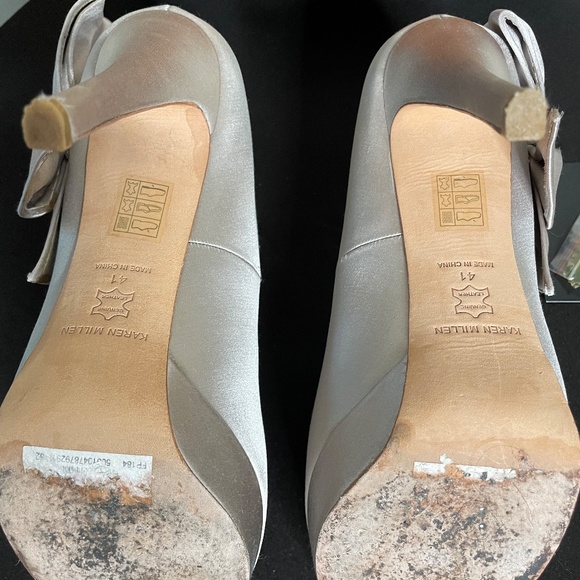 Stunning Designer Karen Millen Satin Champagne Shoe Stilettos Excellent!! - Picture 10 of 11